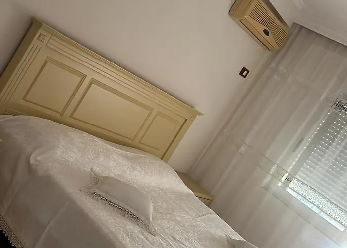 Center Apartment Durres